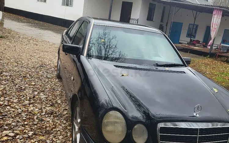 Mercedes-Benz E 230 1996 годаfor1 700 000 тг. в Шымкент