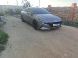 Hyundai Elantra 2023 годаfor12 000 000 тг. в Актобе – фото 3