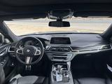 BMW 740 2019 года за 24 600 000 тг. в Атырау – фото 5