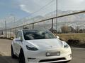 Tesla Model Y 2023 года за 21 000 000 тг. в Алматы – фото 2