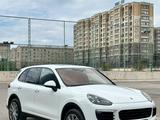Porsche Cayenne 2017 года за 21 000 000 тг. в Актау – фото 2