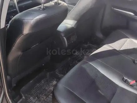 Toyota Camry 2015 года за 9 500 000 тг. в Актау – фото 9