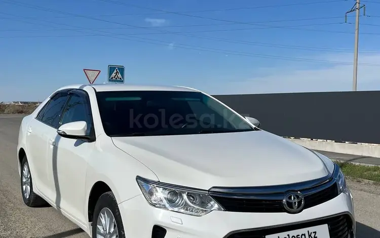 Toyota Camry 2017 годаүшін11 200 000 тг. в Атырау