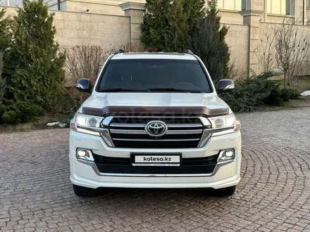 Toyota Land Cruiser 2018 года за 36 500 000 тг. в Алматы – фото 2