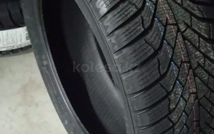 KUMHO 205/60 R16 96H WP52 за 30 600 тг. в Алматы