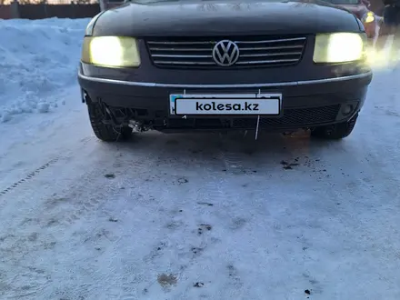 Volkswagen Passat 2004 года за 2 669 111 тг. в Астана – фото 3