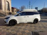 Kia Carnival 2018 года за 13 800 000 тг. в Шымкент – фото 5