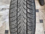Резина Triangle 215 60R17 за 90 000 тг. в Алматы