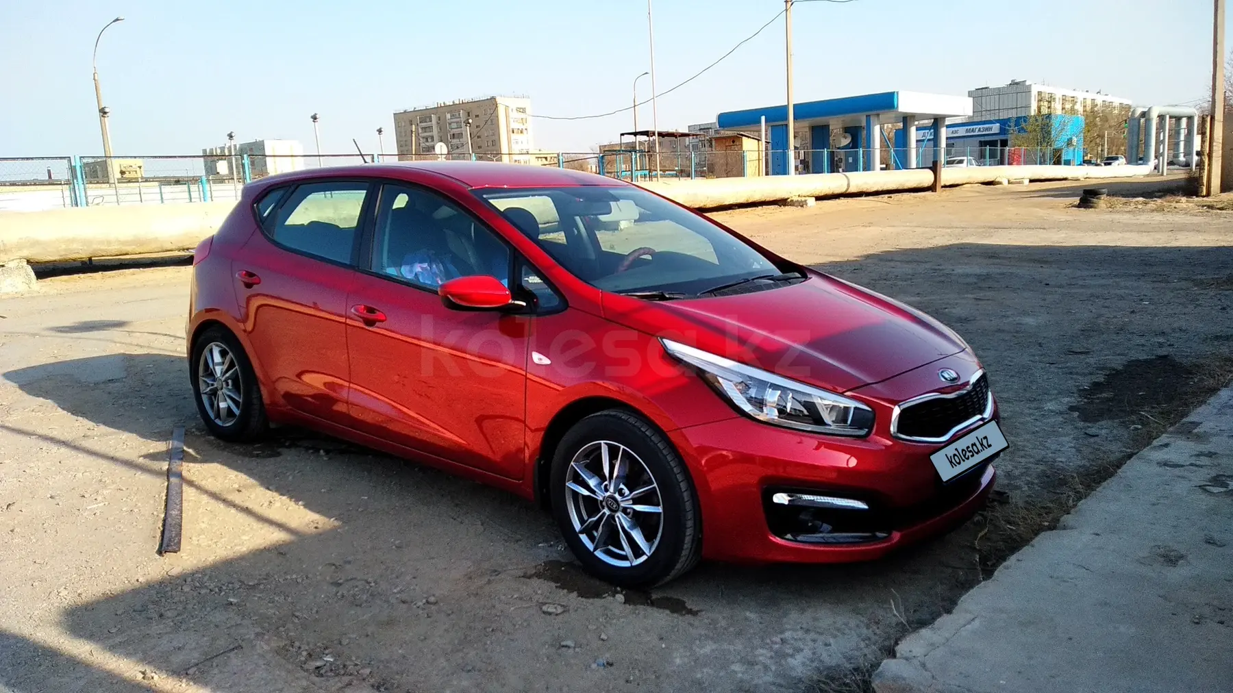 Kia Ceed 2016 Red line Luxe