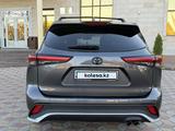 Toyota Highlander 2022 годаүшін23 500 000 тг. в Павлодар – фото 2