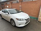 Lexus ES 250 2014 годаfor12 500 000 тг. в Атырау