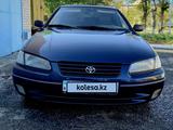 Toyota Camry 1999 годаүшін4 100 000 тг. в Байконыр