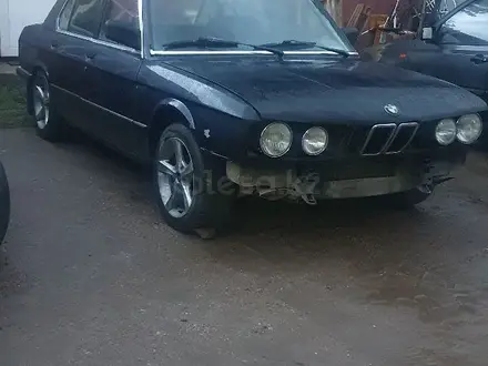 BMW 520 1983 года за 500 000 тг. в Кокшетау