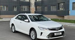 Toyota Camry 2015 года за 10 350 000 тг. в Усть-Каменогорск – фото 3