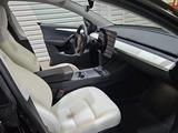 Tesla Model Y 2023 года за 18 000 000 тг. в Астана – фото 5