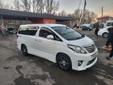 Toyota Alphard 2012 года за 6 550 000 тг. в Алматы