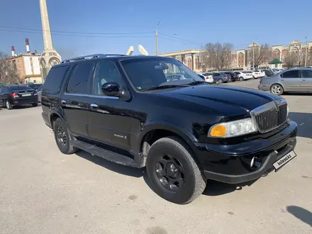 Lincoln Navigator 2002 года за 4 500 000 тг. в Тараз