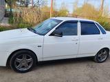 ВАЗ (Lada) Priora 2170 2013 годаfor2 500 000 тг. в Актобе – фото 2