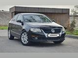 Volkswagen Passat 2009 годаfor4 200 000 тг. в Алматы