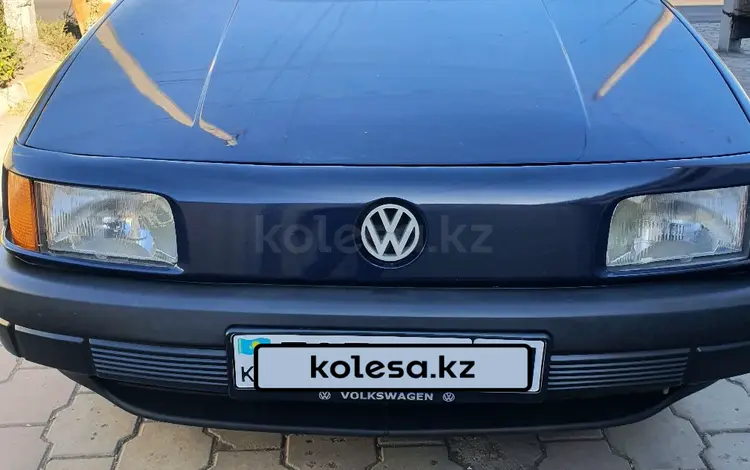 Volkswagen Passat 1993 года за 2 250 000 тг. в Караганда
