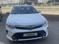 Toyota Camry 2015 годаүшін9 800 000 тг. в Астана