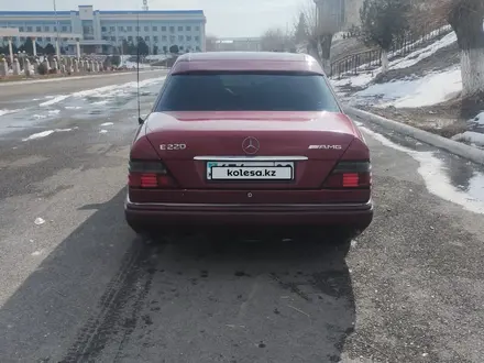 Mercedes-Benz E 220 1993 года за 1 450 000 тг. в Тараз – фото 6