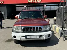 Mitsubishi Pajero iO, 1998