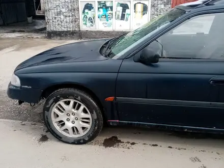 Subaru Legacy 1996 года за 1 400 000 тг. в Семей – фото 4