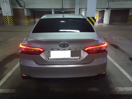 Toyota Camry 2019 годаүшін13 600 000 тг. в Астана – фото 3