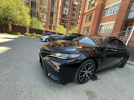Toyota Camry 2021 года за 12 600 000 тг. в Кызылорда – фото 10