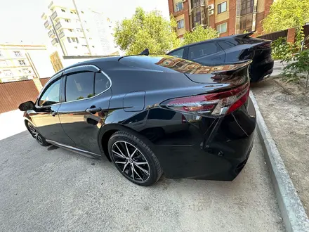 Toyota Camry 2021 года за 12 600 000 тг. в Кызылорда – фото 6