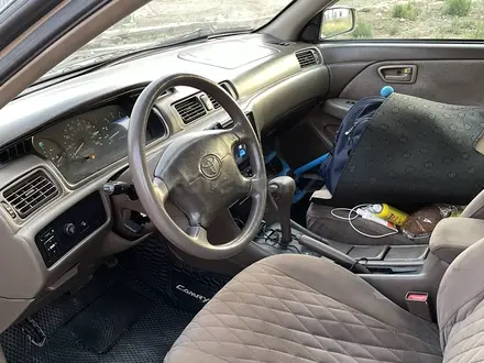 Toyota Camry 2001 года за 3 450 000 тг. в Атырау – фото 3