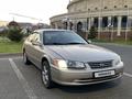 Toyota Camry 2001 года за 3 450 000 тг. в Атырау
