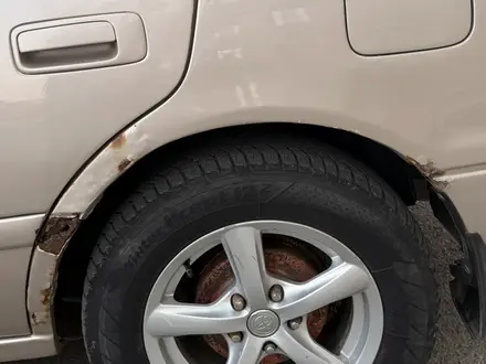 Toyota Camry 2001 года за 3 450 000 тг. в Атырау – фото 10