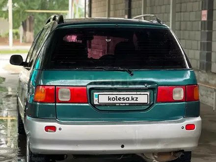 Toyota Ipsum 1997 года за 3 000 000 тг. в Жаркент – фото 3