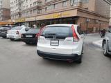 Honda CR-V 2014 годаүшін8 500 000 тг. в Астана – фото 3