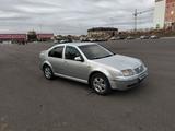 Volkswagen Jetta 2004 года за 1 850 000 тг. в Караганда – фото 2