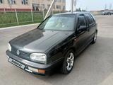 Volkswagen Golf 1994 года за 1 150 000 тг. в Алматы