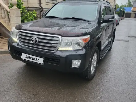 Toyota Land Cruiser 2012 года за 20 300 000 тг. в Караганда