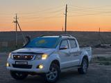 Toyota Hilux 2013 года за 11 500 000 тг. в Жанаозен – фото 4