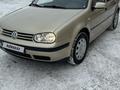 Volkswagen Golf 2002 годаүшін3 500 000 тг. в Астана