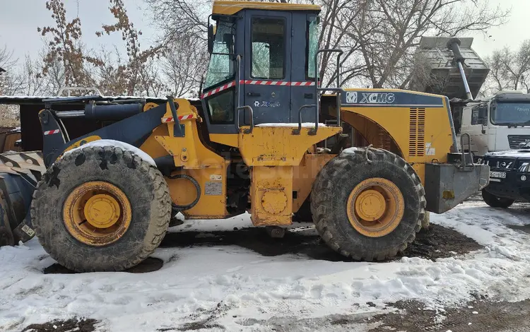 XCMG  ZL50GV 2011 года за 5 000 000 тг. в Алматы