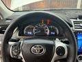 Toyota Camry 2013 года за 5 000 000 тг. в Атырау – фото 2