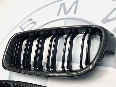 Ноздри оригинальный карбон BMW F30 за 65 000 тг. в Астана – фото 5