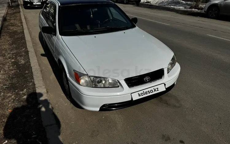 Toyota Camry 2000 годаүшін3 200 000 тг. в Алматы