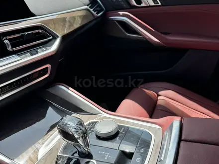 BMW X6 2021 года за 37 000 000 тг. в Алматы – фото 4