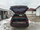 Volkswagen Passat 1996 годаfor1 700 000 тг. в Атырау – фото 5