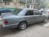 Mercedes-Benz E 230 1992 года за 900 000 тг. в Павлодар – фото 2