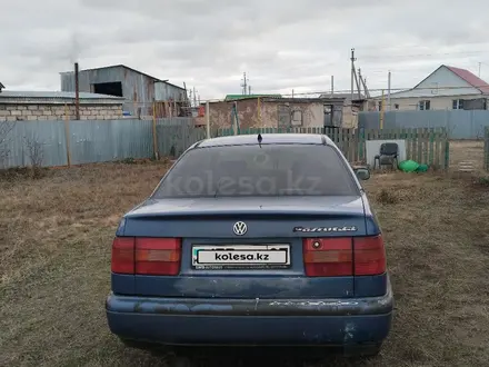 Volkswagen Passat 1994 года за 950 000 тг. в Аксай