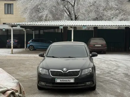 Skoda Superb 2013 года за 5 100 000 тг. в Алматы – фото 9